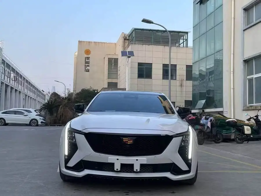 كاديلاك CT5 2024 28T بريميوم