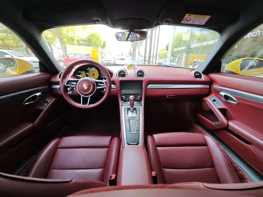 Porsche 718 2020 Cayman 2.0T