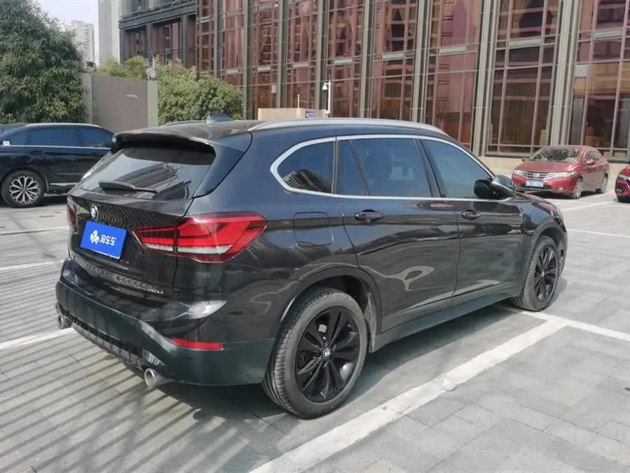 BMW X1 2020 sDrive20Li Fashion Edition