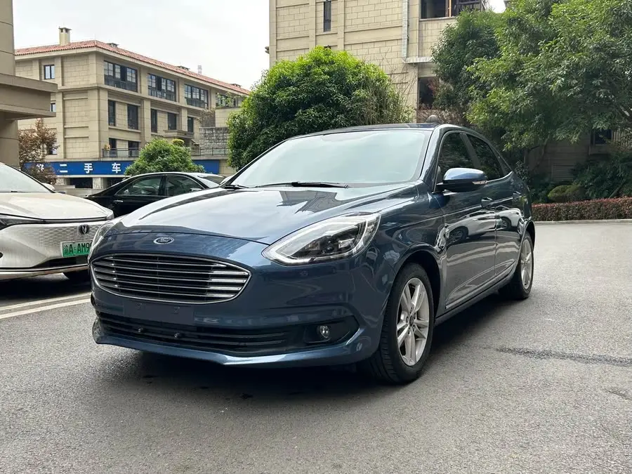 Ford Focus 2019 Facelift 1.5L Automatic Enjoy Version National V