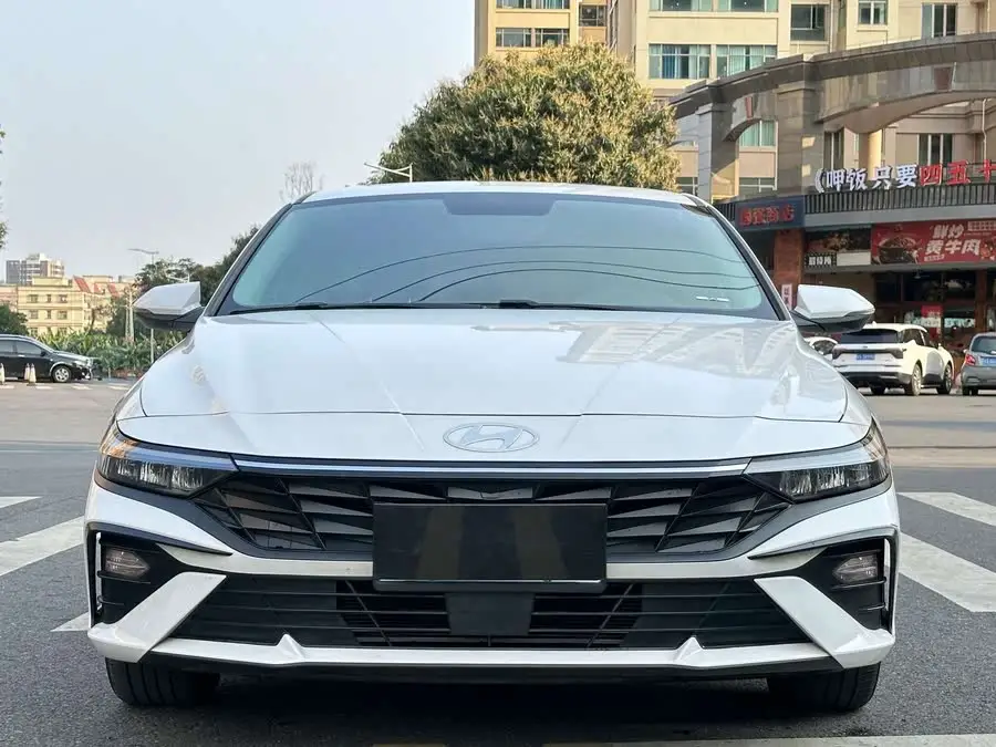 إيلانتر 2023 1.5 لتر CVT GLX النخبة
