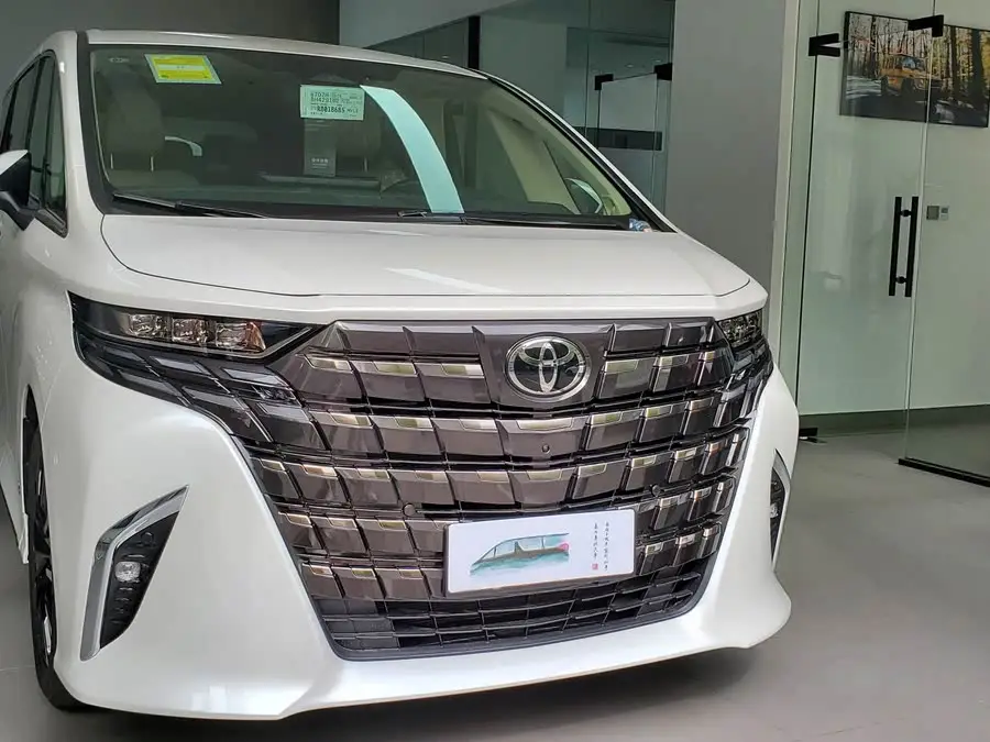 ألفارد 2024 بنظام مزدوج 2.5 لتر إصدار متميز