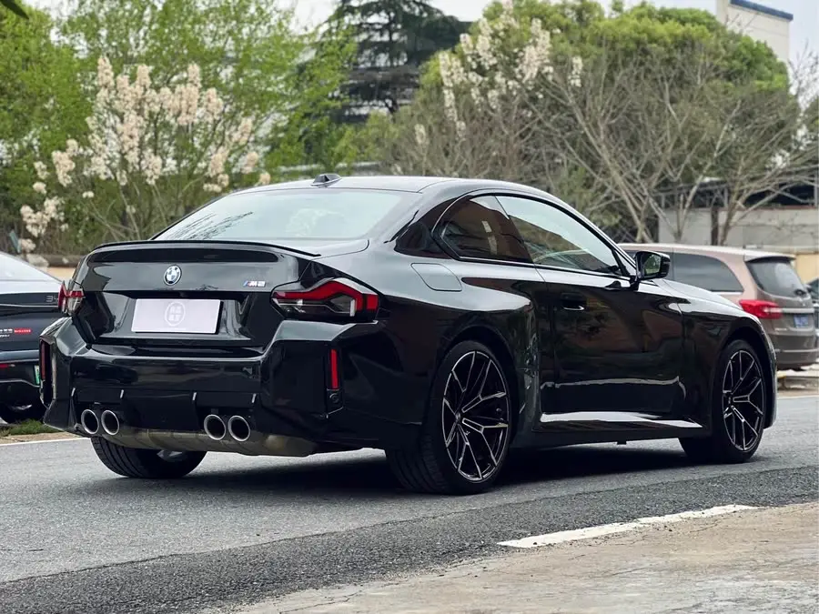 بي إم دبليو M2 2023