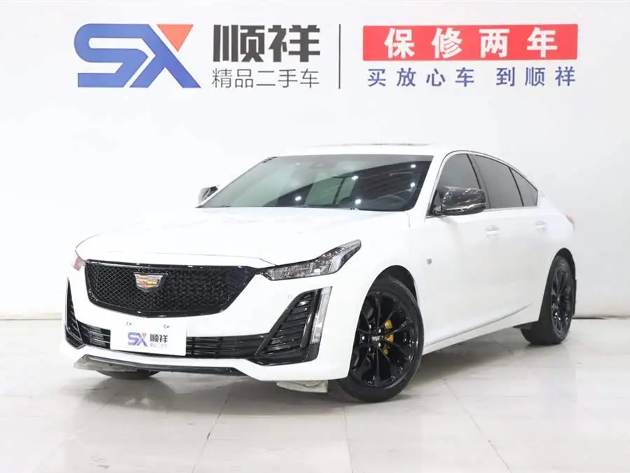 كاديلاك CT5 2022 28T الفاخرة (الإصدار القياسي)