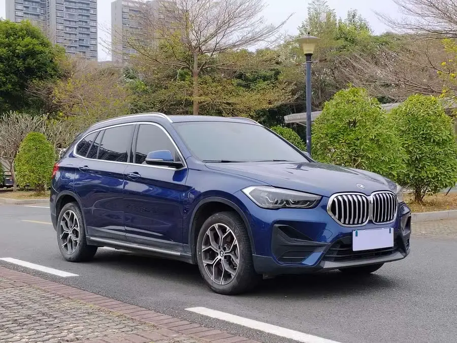 BMW X1 2021 sDrive25Li Leading Edition