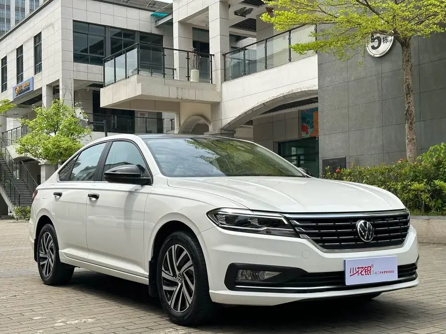 Lavida 2022 1.5L Automatic Vision Edition