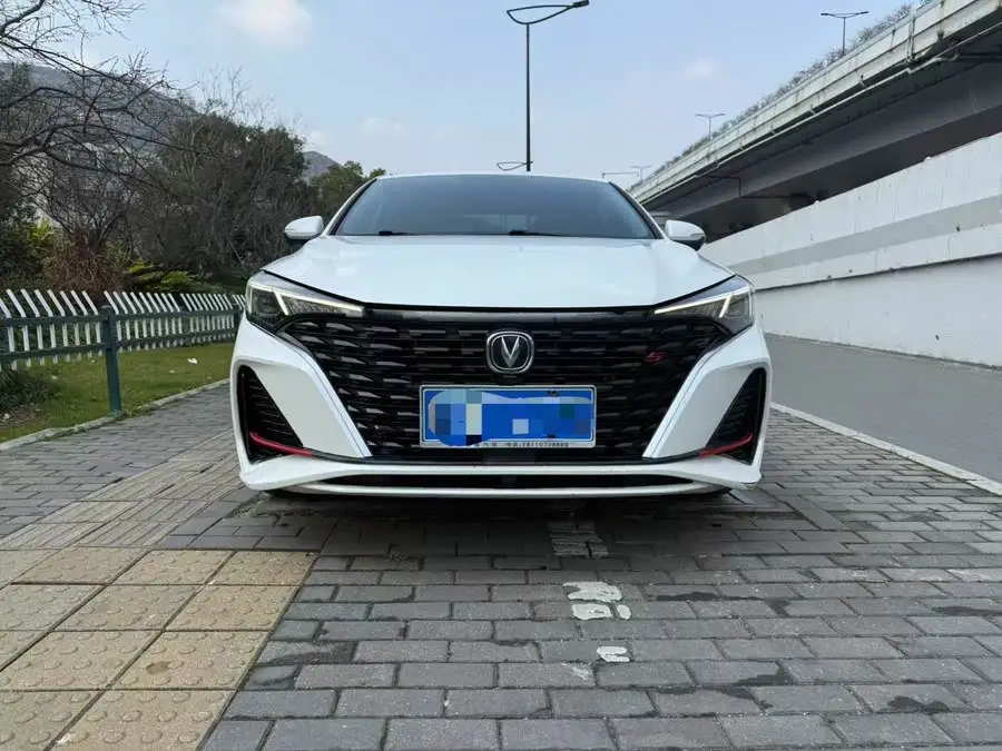 2023 ييدونغ إصدار تشانغشيانغ PLUS بلو وايل NE 1.4T GDI DCT الإصدار المميز