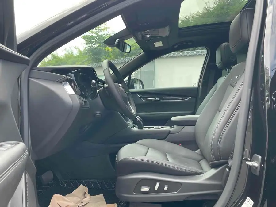 Cadillac XT6 2021 28T Six-Seat AWD Luxury