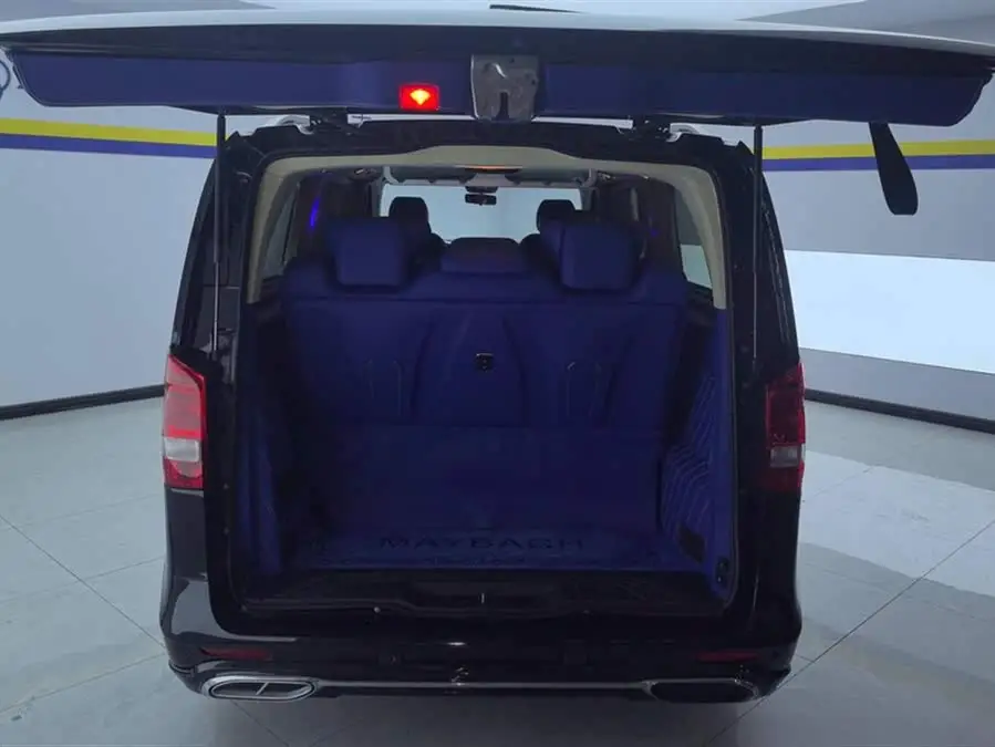 Mercedes-Benz Vito 2021 2.0T Business Edition 7-seater