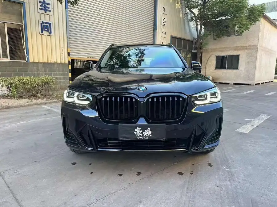 BMW X3 2022 xDrive30i Leading Edition M Night Package