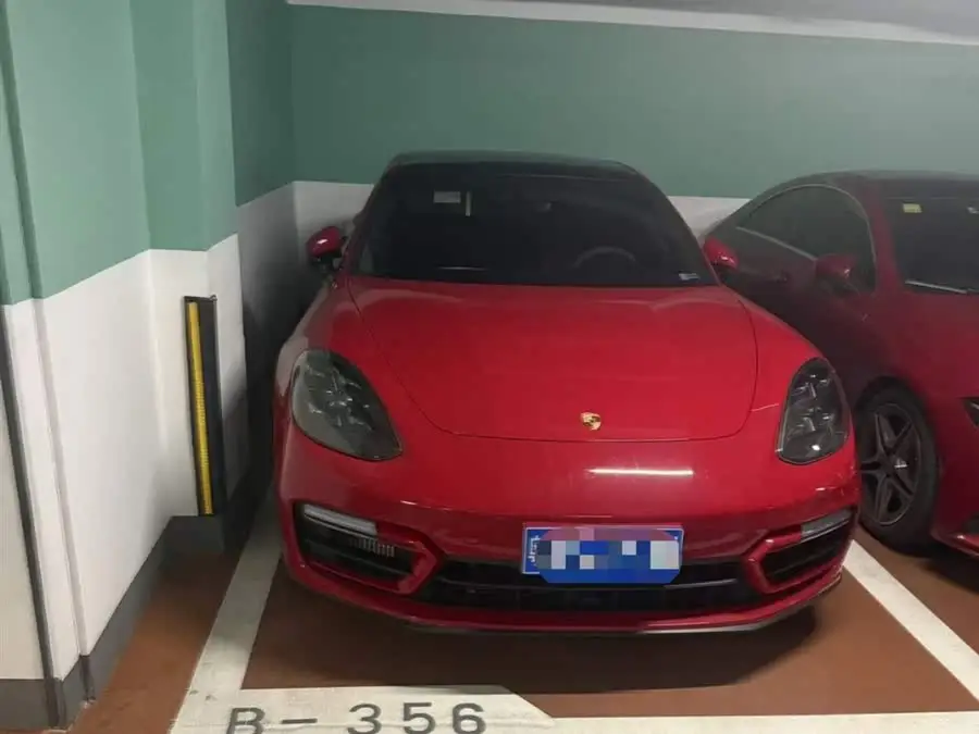 2021 Panamera GTS 4.0T