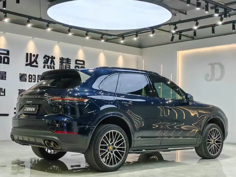 2022 Cayenne 3.0T Platinum Edition