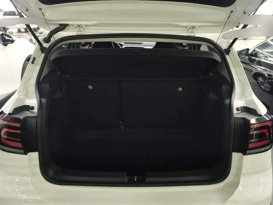 Tugger 2021 1.5L Automatic Comfort Version