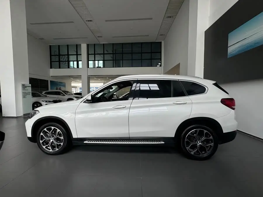 BMW X1 2020 sDrive25Li Leading Edition