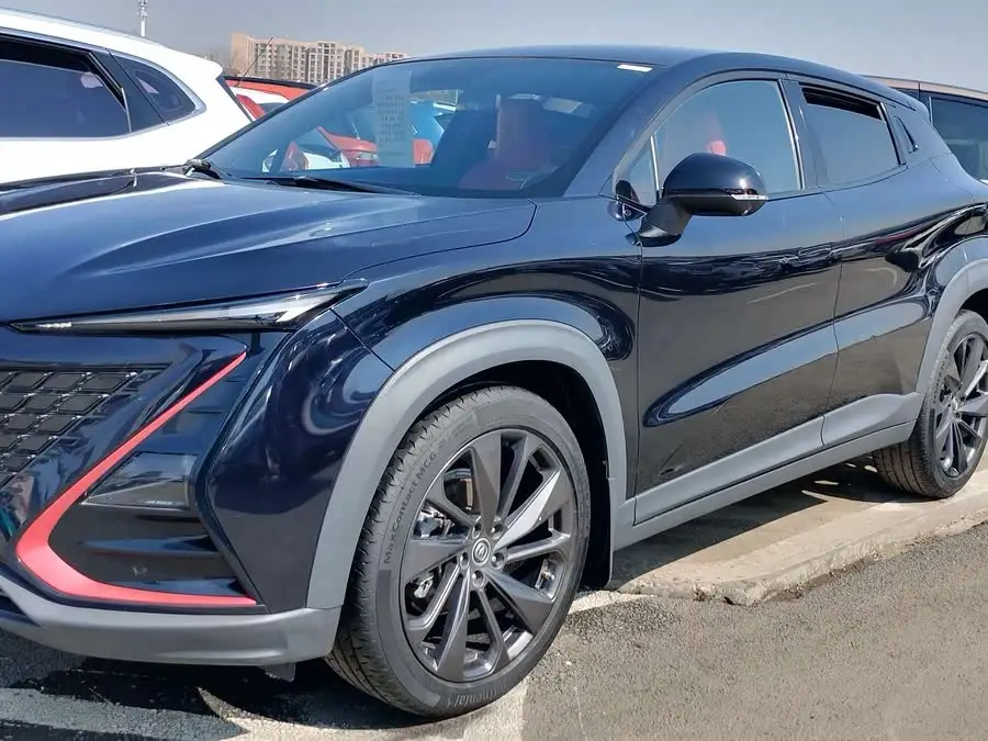 شانجان UNI-T 2021 نسخة رياضية 1.5T رائدة