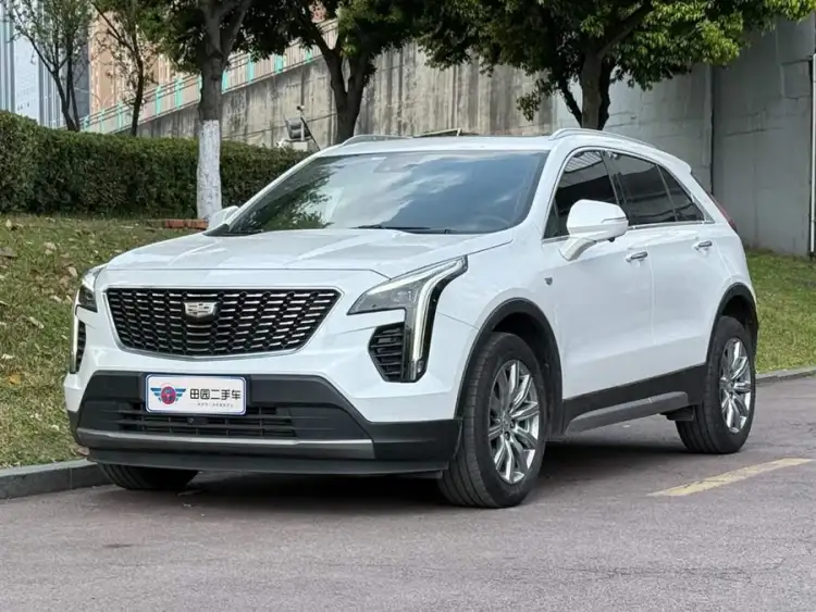 Cadillac XT4 2022 28T Luxury FWD