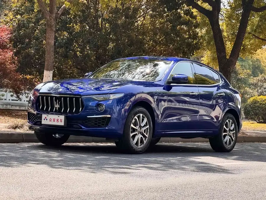 Levante 2022 2.0T GT