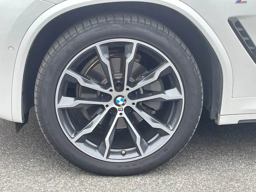 BMW X3 2023 xDrive30i Leading Model M Night Package