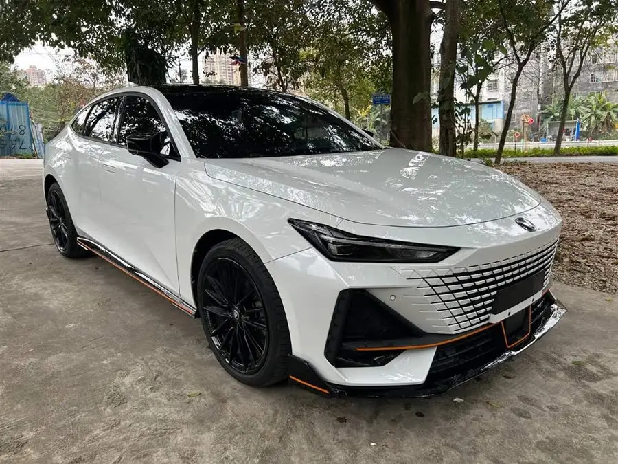 Changan UNI-V 2022 1.5T Sport Edition