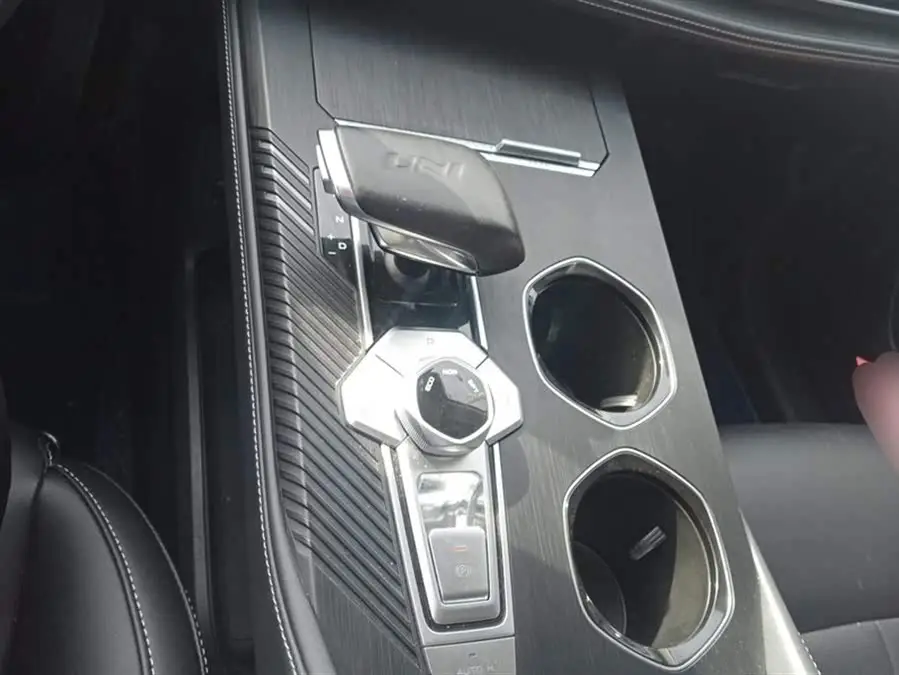 Changan UNI-K 2023 2.0T Two-Wheel Drive Enjoyment Edition