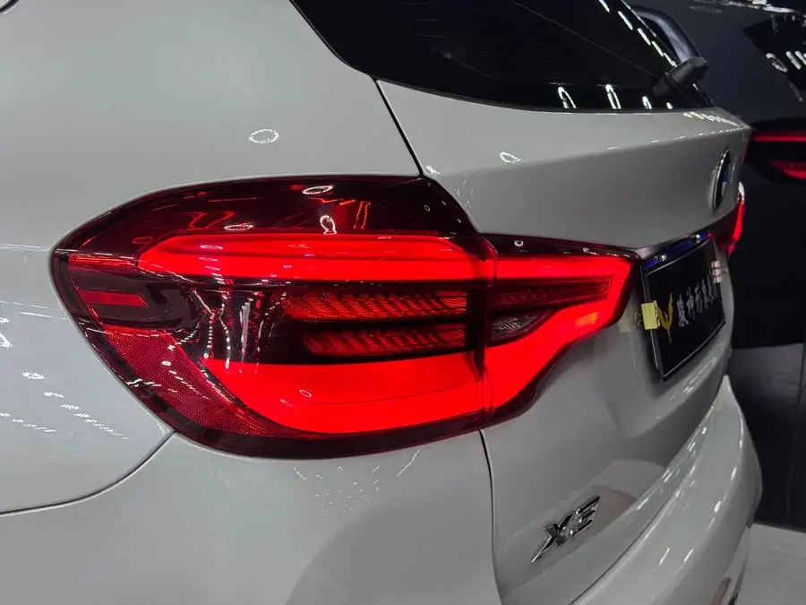 BMW X3 2021 xDrive25i Luxury Package