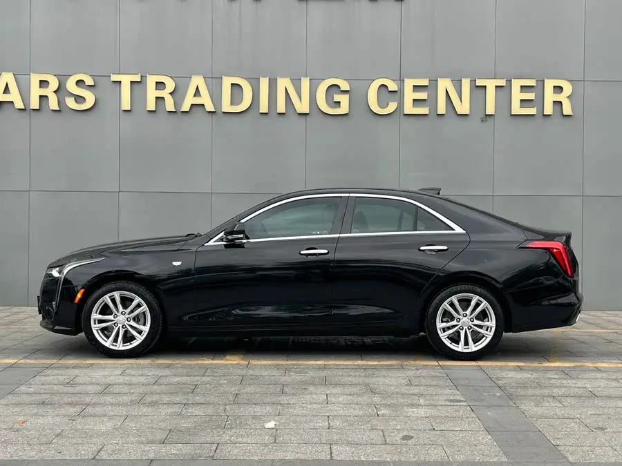 كاديلاك CT4 2023 25T الفاخرة