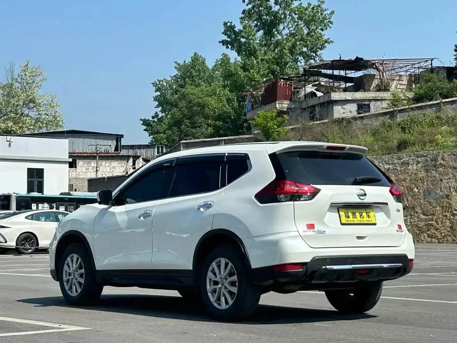 X-Trail 2023 Classic 2.0L Two-Wheel Drive Intelligent Connectivity Comfort Edition