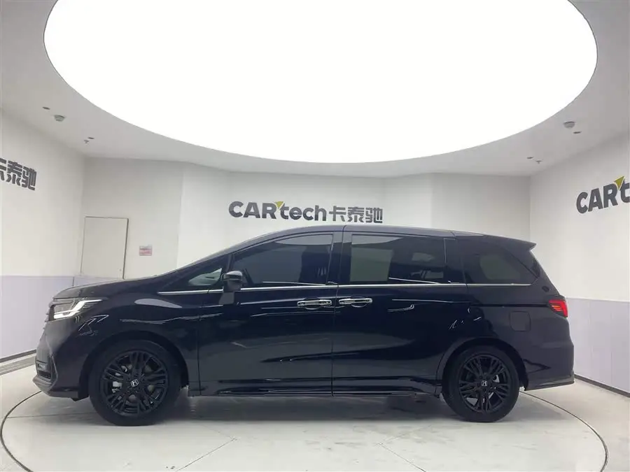 Odyssey 2024 2.0L e:HEV Sharp Edition