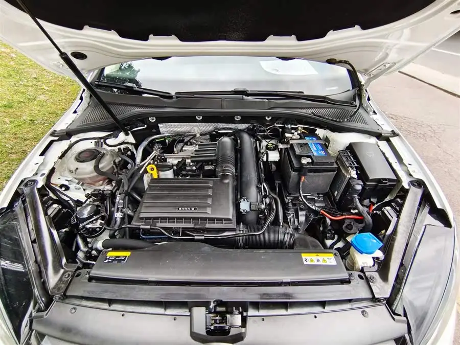 غولف 2020 إصدار الحب 280TSI DSG مريح