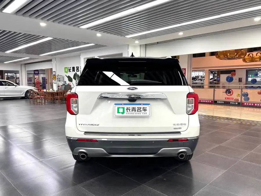 2020 إكسبلورر إيكو بوست 285 الدفع الرباعي تيتانيوم 6 مقاعد