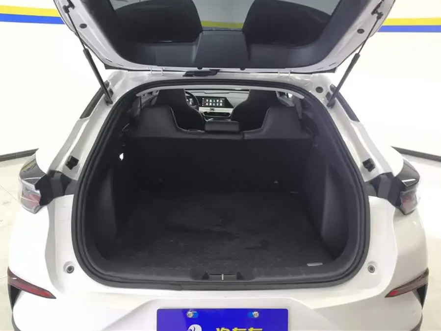 شانجان UNI-T 2020 1.5T بريميوم