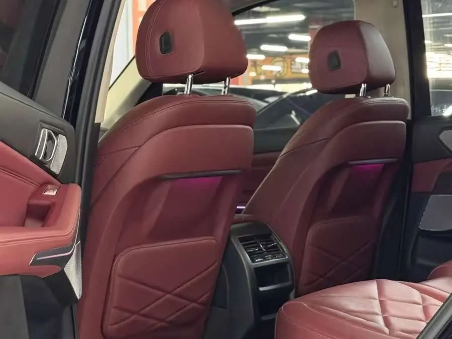 بي إم دبليو X5 2022 xDrive 30Li حزمة M الرياضية الفاخرة