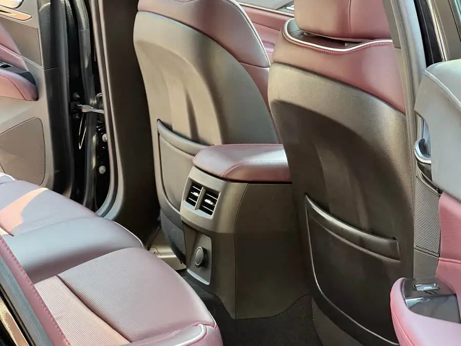 كاديلاك CT4 2021 28T بريميوم