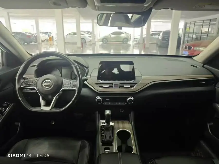 Altima  2021 2.0L XL Comfort Edition