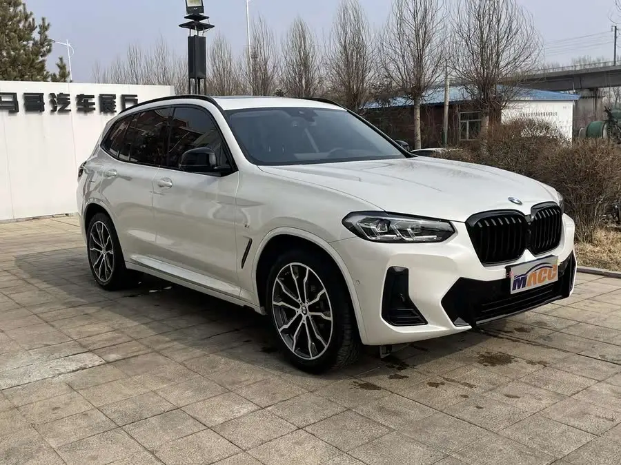 BMW X3 2022 xDrive30i Leading M Night Package