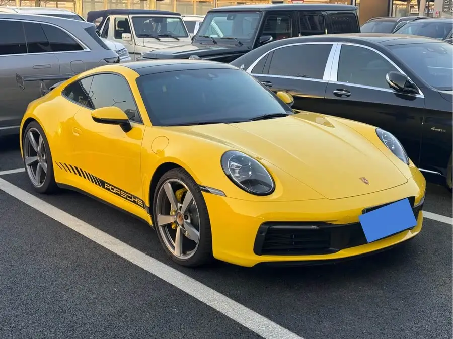 Porsche 911 2022 Carrera 3.0T
