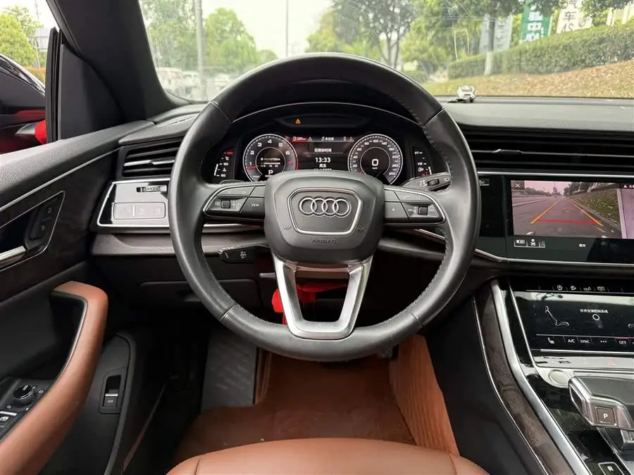 أودي Q8 2019 55 TFSI الفاخرة الديناميكية