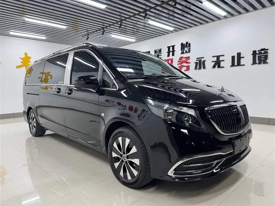 Vito 2023 2.0T Business Edition 7-seater