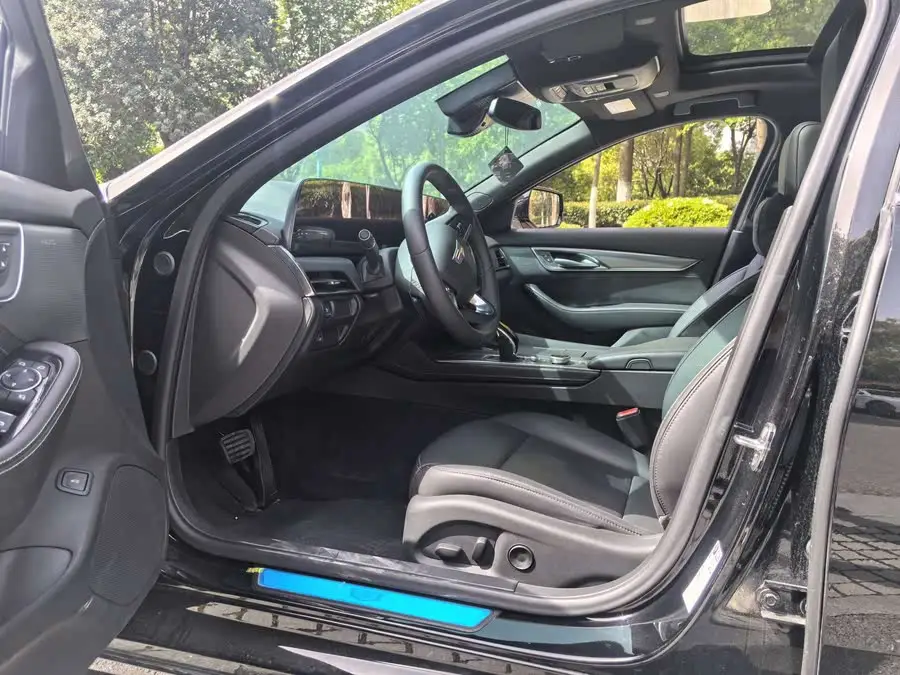 Cadillac CT5 2024 28T Luxury Pro