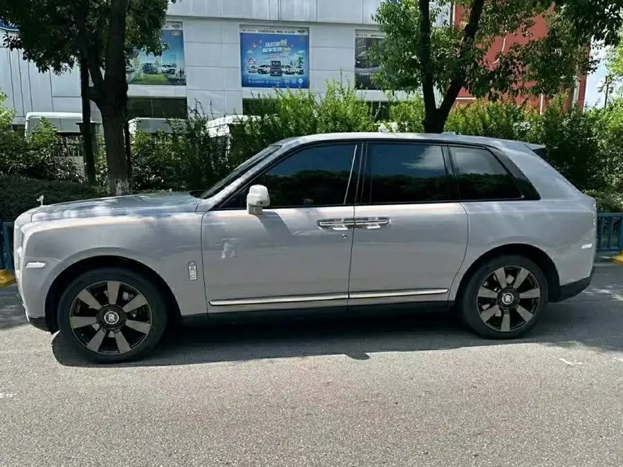 كولينان 2018 طراز خمسة مقاعد