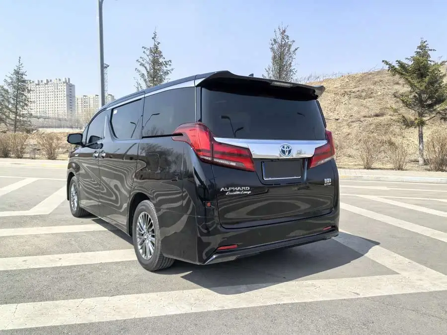 ألڤارد 2021 هايبرد 2.5 لتر إصدار بريميوم