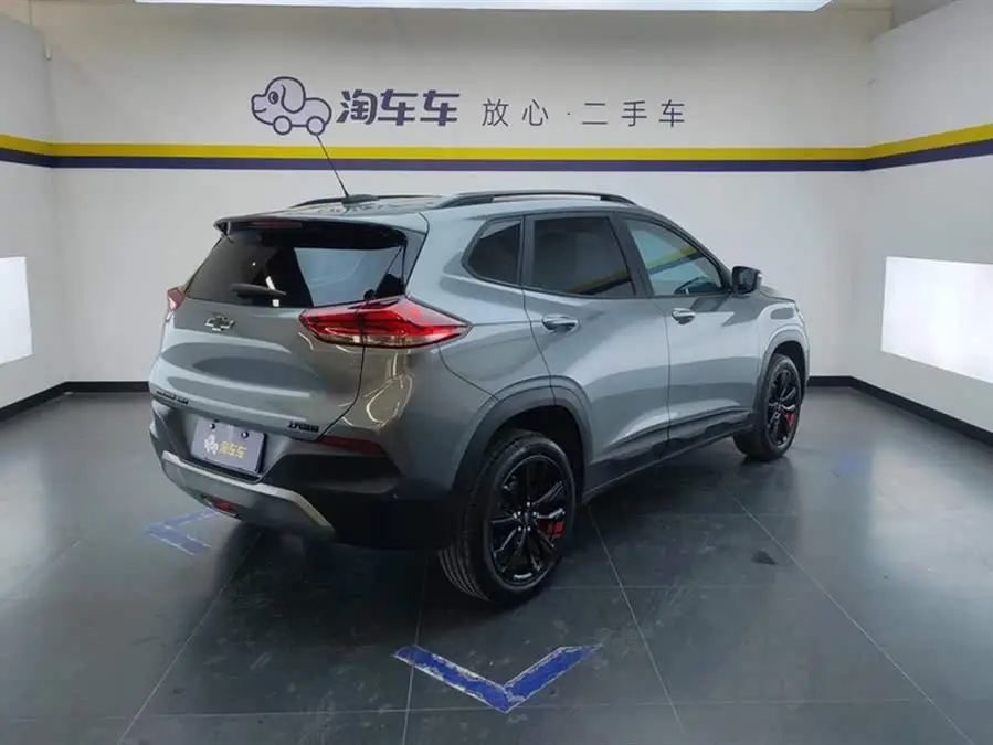 شيفروليه تراكر 2021 نسخة ريدلاين 335T CVT النسخة القصوى الوطنية VI