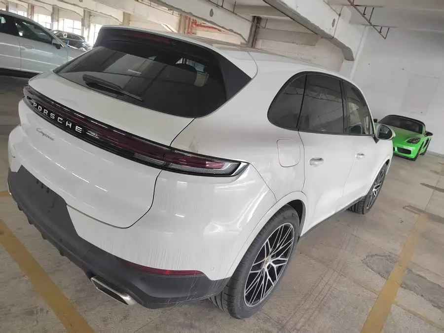 2025 Cayenne Cayenne 3.0T