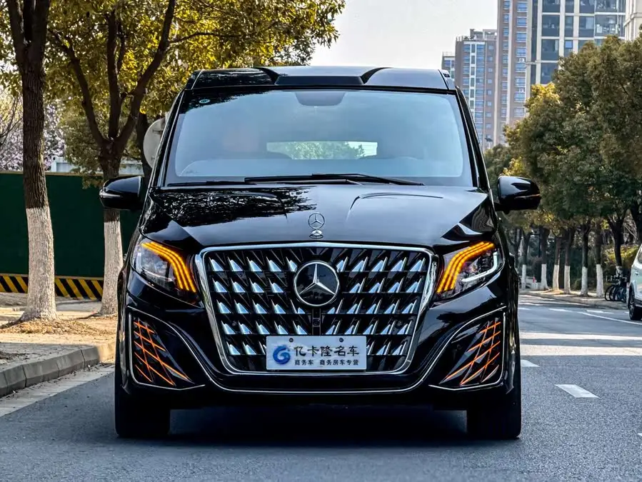 Vito 2023 2.0T Business Edition 7-seater