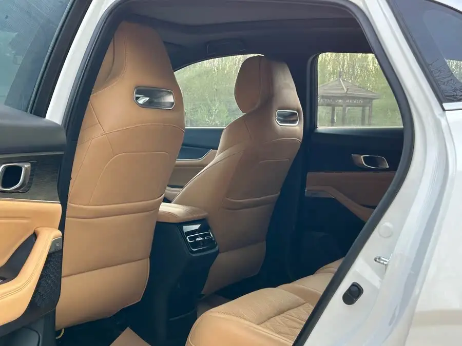 تشانغان UNI-K 2021 2.0T التميز