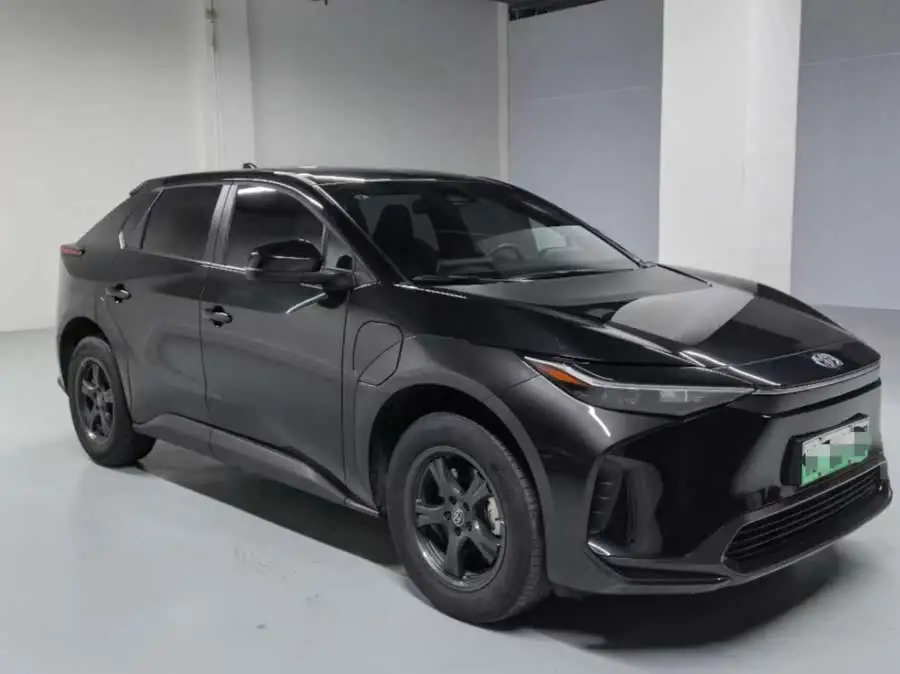 فاو تويوتا bZ4X 2022 طراز دفع ثنائي النخبة إصدار JOY