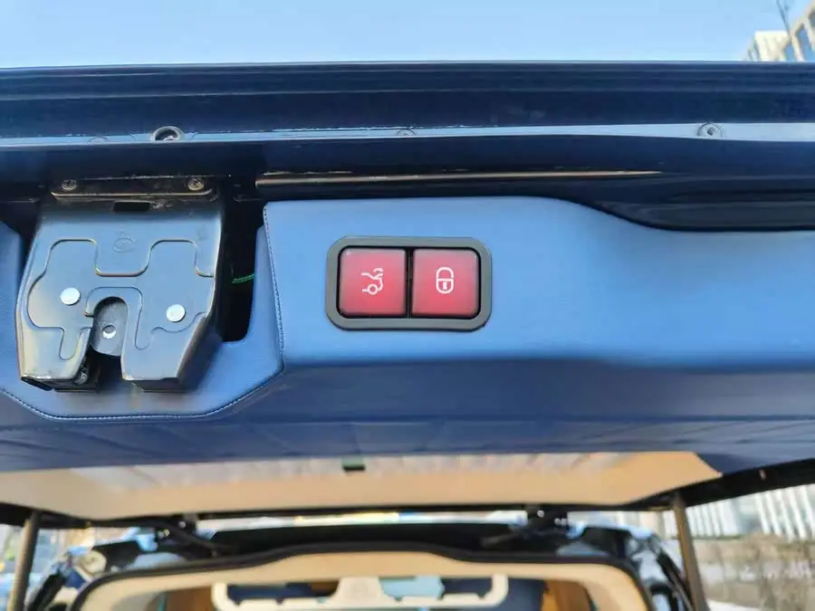 فيتو 2021 2.0T نسخة الأعمال 7 مقاعد