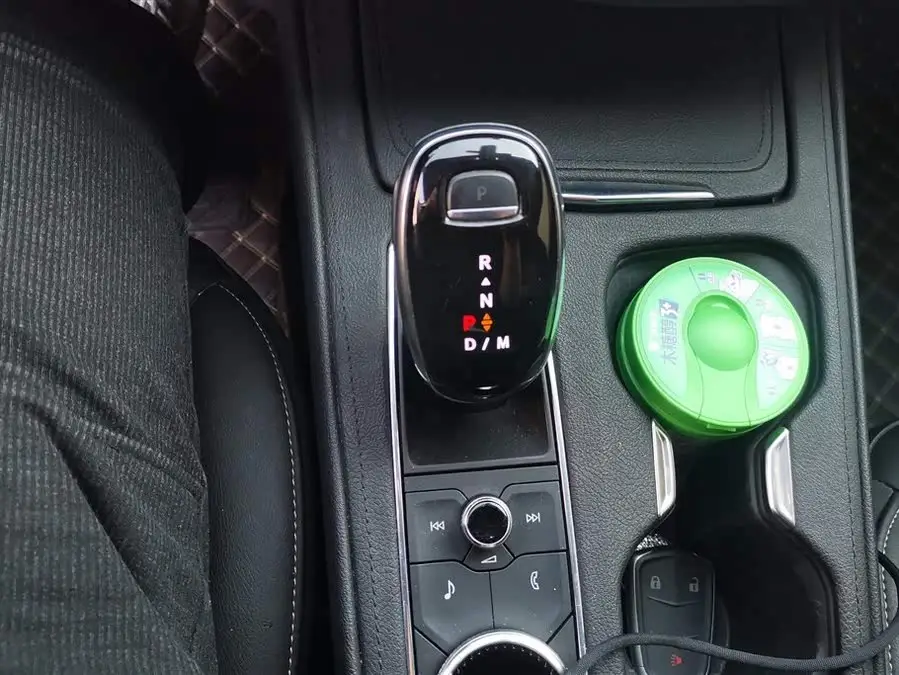 Cadillac XT4 2021 28T FWD Tech Edition