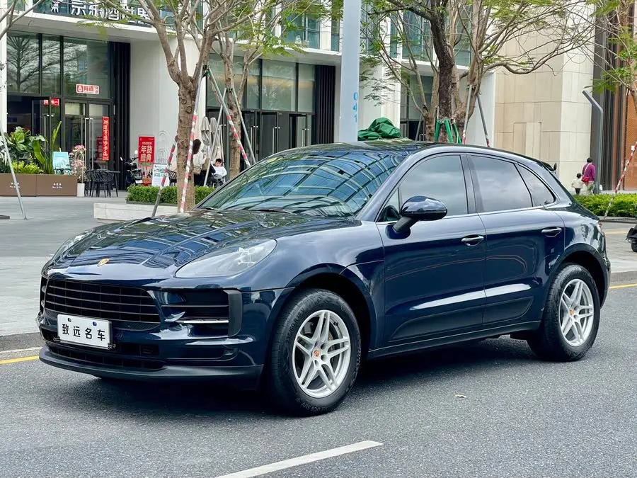 2020 Macan 2.0T