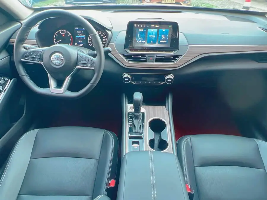 تينلاي 2021 2.0L XL نسخة الراحة